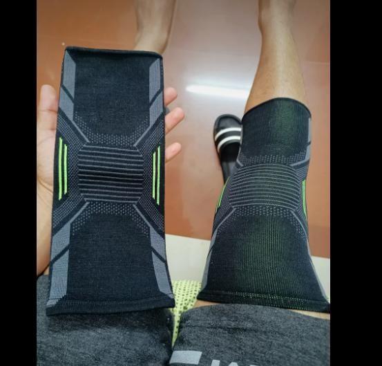Knee Support Sleeves – Pain Relief & Joint Compression Support (One Pair)